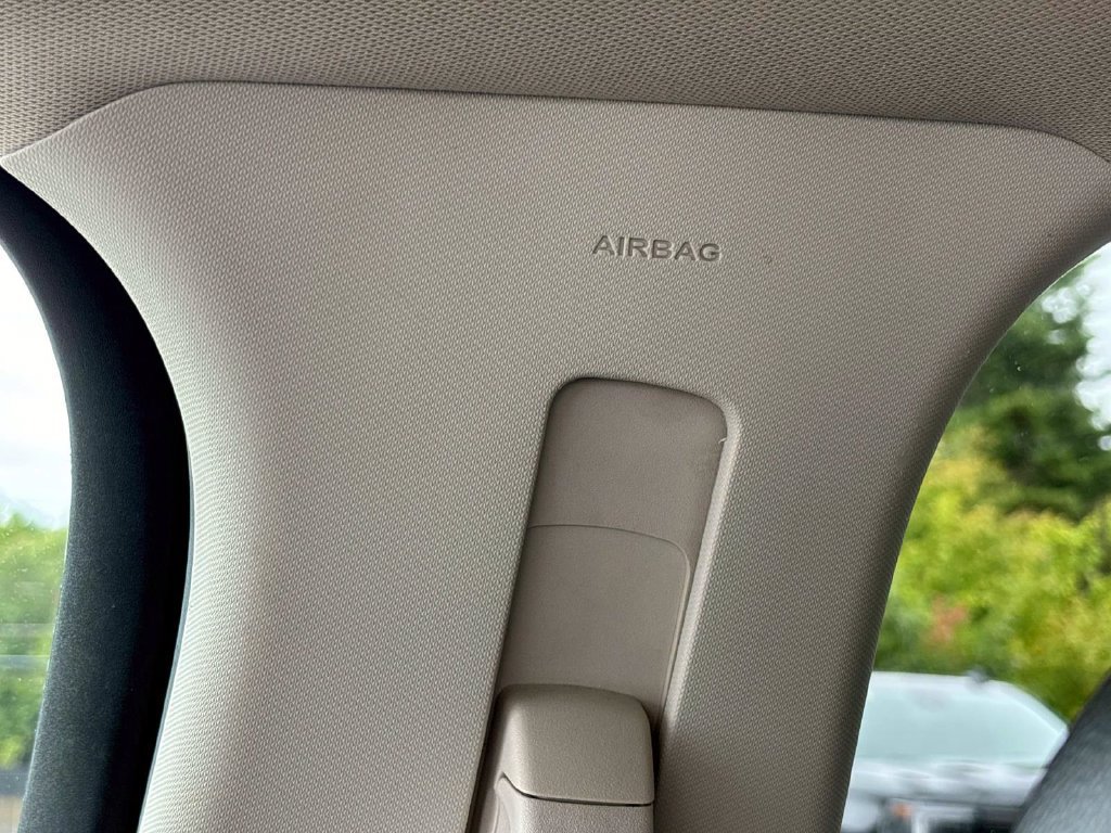Used 2024 Ford Edge SEL AWD/4WD image 29