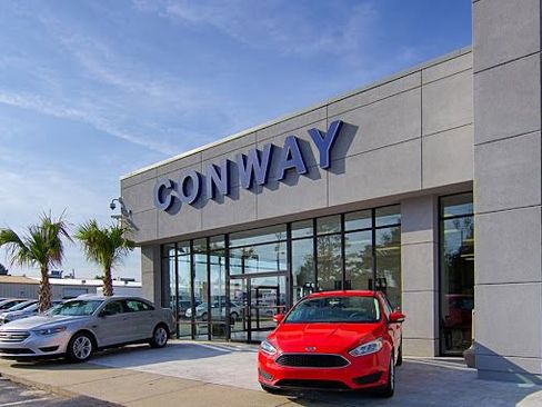 Used 2020 Ford Explorer ST w/ Premium Technology Package image 41