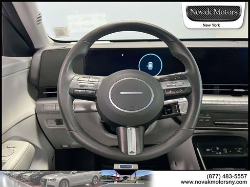 Used 2025 Hyundai Kona Limited image 16