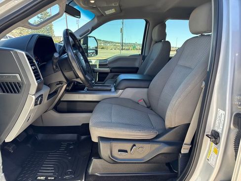 Used 2017 Ford F150 XLT w/ Equipment Group 302A Luxury image 13