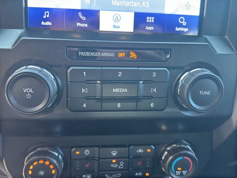Used 2020 Ford F150 XLT w/ Equipment Group 302A Luxury AWD/4WD image 16
