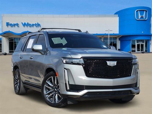 Used 2024 Cadillac Escalade Sport w/ LPO, ONYX Package image 1