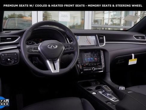 Certified 2025 INFINITI QX55 Essential image 5