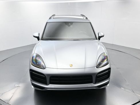 Certified 2021 Porsche Cayenne GTS AWD/4WD image 42