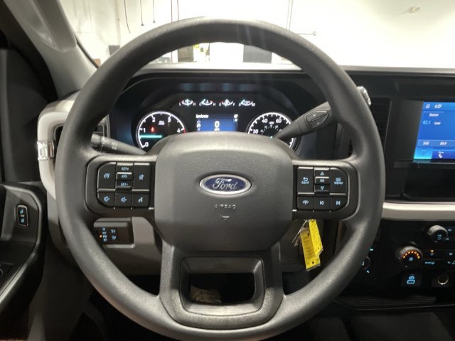 New 2026 Ford F250 XL w/ STX Appearance Package AWD/4WD image 15