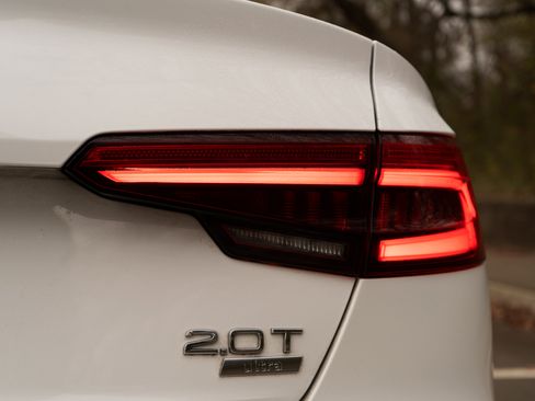 Used 2017 Audi A4 2.0T Ultra Premium w/ Audi MMI Navigation Plus image 13