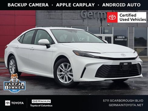 Certified 2025 Toyota Camry LE FWD image 1
