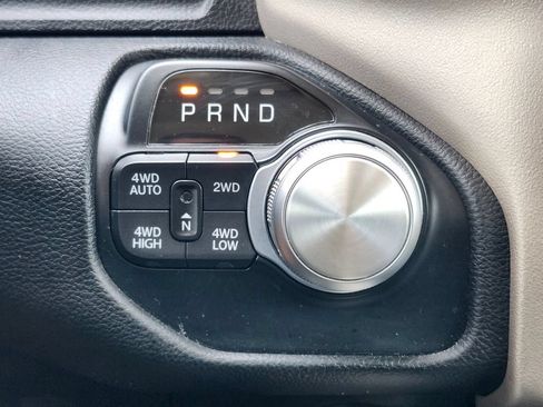 Used 2022 RAM 1500 Laramie AWD/4WD image 25