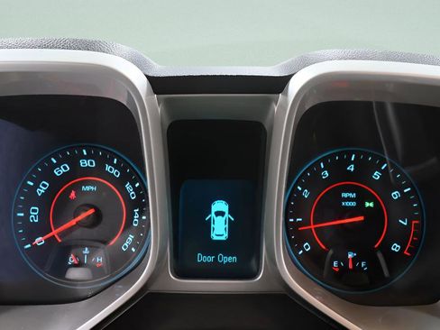 Used 2013 Chevrolet Camaro LT RWD image 9