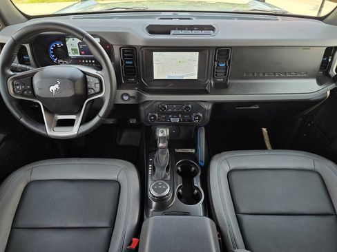 Used 2023 Ford Bronco Black Diamond AWD/4WD image 13