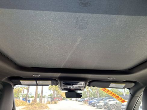 Certified 2026 Land Rover Range Rover Evoque S image 18