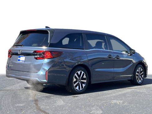 Certified 2025 Honda Odyssey EX-L image 30