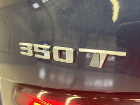 Used 2021 Cadillac XT4 Premium Luxury w/ Cold Weather Package image 42