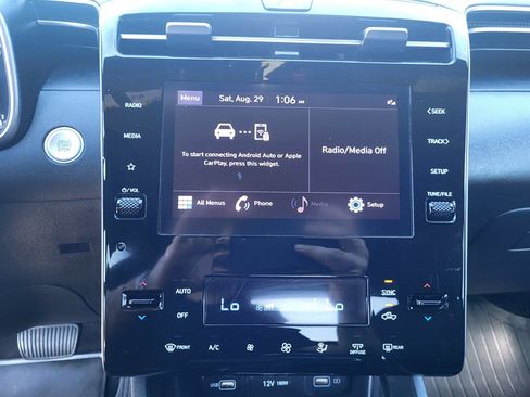 Used 2024 Hyundai Santa Cruz SEL FWD image 17