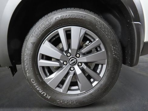 New 2026 Nissan Pathfinder SV AWD/4WD image 9