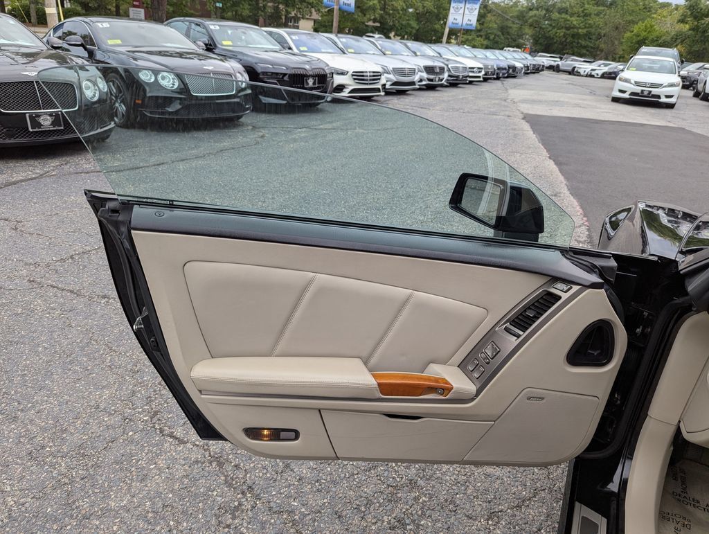Used 2006 Cadillac XLR RWD image 11