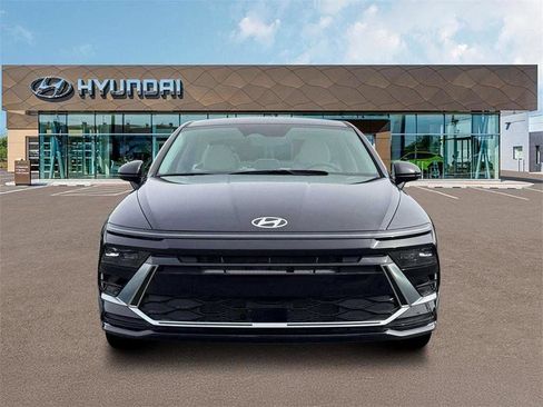 Certified 2026 Hyundai Sonata SEL AWD/4WD image 12