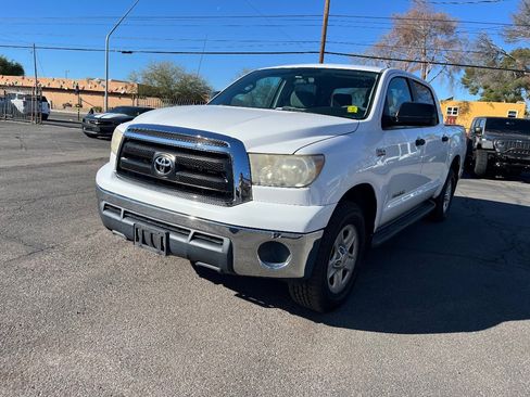 Used 2011 Toyota Tundra 4x4 CrewMax image 7