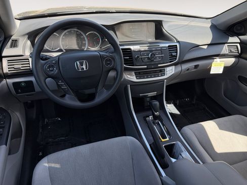 Used 2015 Honda Accord EX image 15