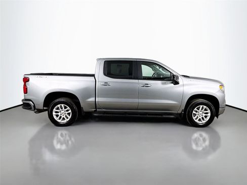 Used 2025 Chevrolet Silverado 1500 RST AWD/4WD image 10