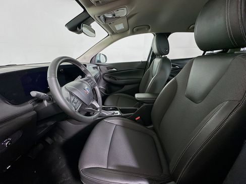 Used 2025 Buick Encore GX Preferred image 13