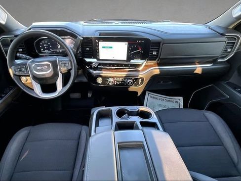 Used 2023 GMC Sierra 1500 Elevation AWD/4WD image 12