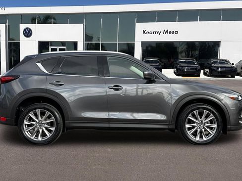 Used 2019 MAZDA CX-5 Grand Touring image 3