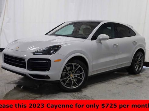 Certified 2023 Porsche Cayenne Platinum Edition image 1