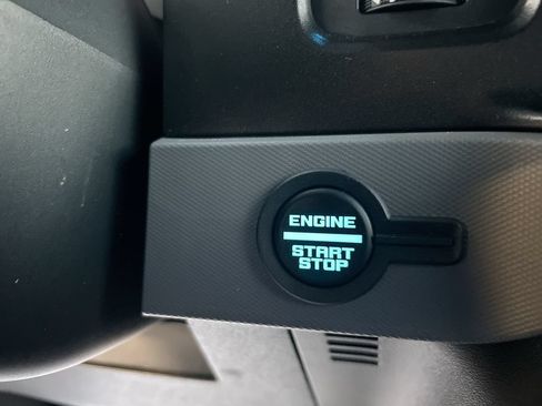 Used 2022 Ford Bronco Black Diamond w/ Sasquatch Package AWD/4WD image 16