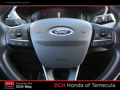 Used 2025 Ford Escape Active AWD/4WD image 9