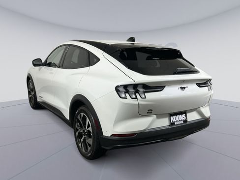 Used 2024 Ford Mustang Mach-E Select w/ Comfort Package Lite image 4