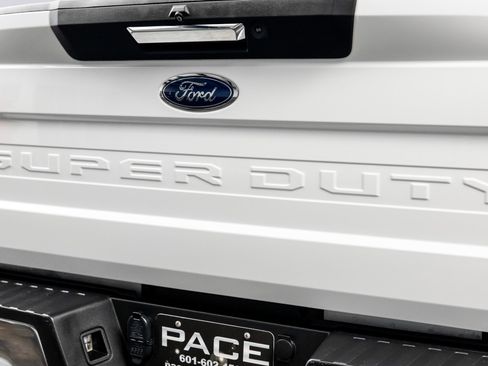 Used 2021 Ford F250 Lariat w/ Lariat Value Package image 20