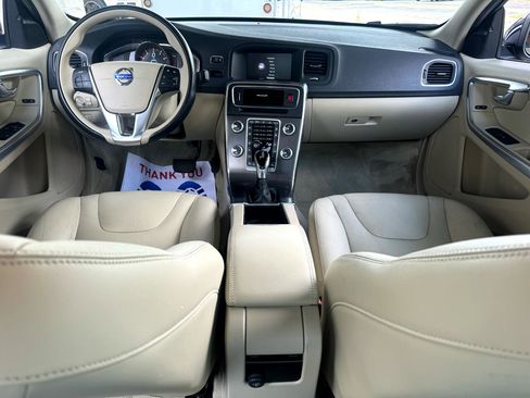 Used 2015 Volvo S60 T5 Premier image 10