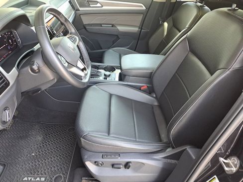 Used 2022 Volkswagen Atlas SEL AWD/4WD image 10