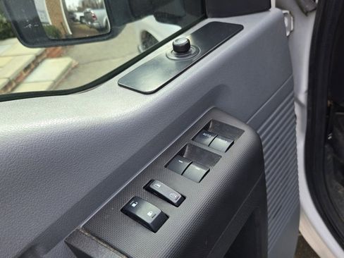 Used 2016 Ford F250 XL w/ Power Equipment Group image 11