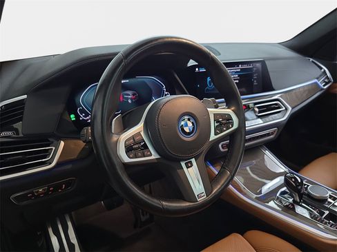 Used 2023 BMW X5 xDrive45e w/ M Sport Package image 19