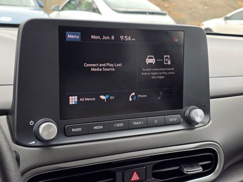 Used 2023 Hyundai Kona SE FWD image 20