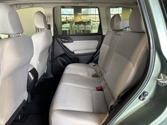 Used 2015 Subaru Forester 2.5i Premium w/ All-Weather Package AWD/4WD image 24