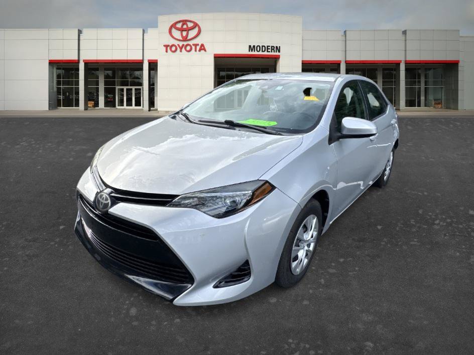 Used 2018 Toyota Corolla L FWD image 2