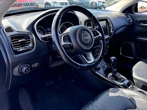 Used 2021 Jeep Compass Limited AWD/4WD image 18