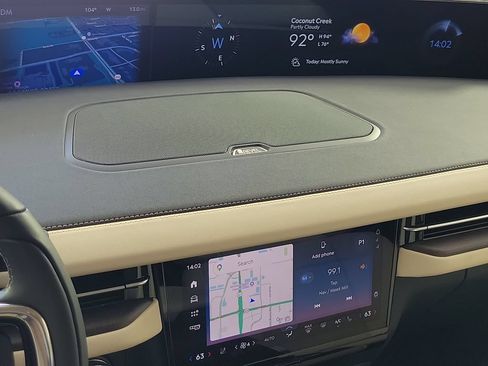 New 2027 Lincoln Navigator Premiere RWD image 26