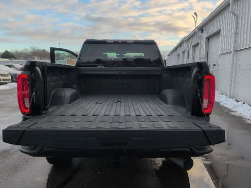 Used 2023 GMC Sierra 2500 AT4 w/ Gooseneck/5TH Wheel Package image 19