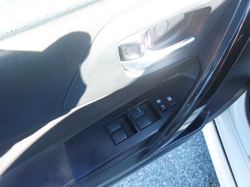 Used 2018 Toyota Corolla iM image 14