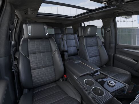 New 2026 Cadillac Escalade V w/ LPO, ONYX Package AWD/4WD image 16