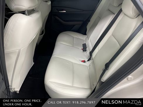 Used 2022 MAZDA CX-30 AWD 2.5 S w/ Premium Package image 34