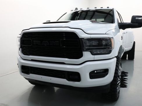 Used 2024 RAM 3500 Limited w/ Night Edition image 61