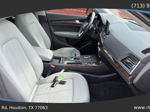 Used 2018 Audi Q5 2.0T Premium w/ Convenience Package AWD/4WD image 41