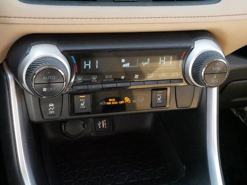 Certified 2024 Toyota RAV4 XLE Premium w/ Weather Package AWD/4WD image 23