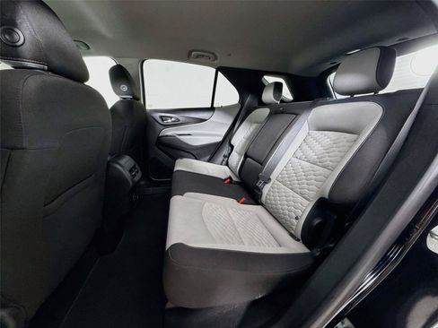 Used 2020 Chevrolet Equinox LS w/ LS Convenience Package FWD image 23