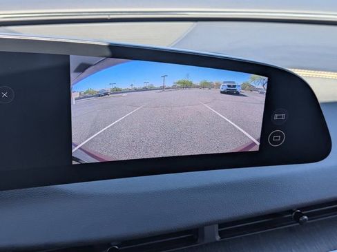 Used 2024 Lucid Air Touring image 27